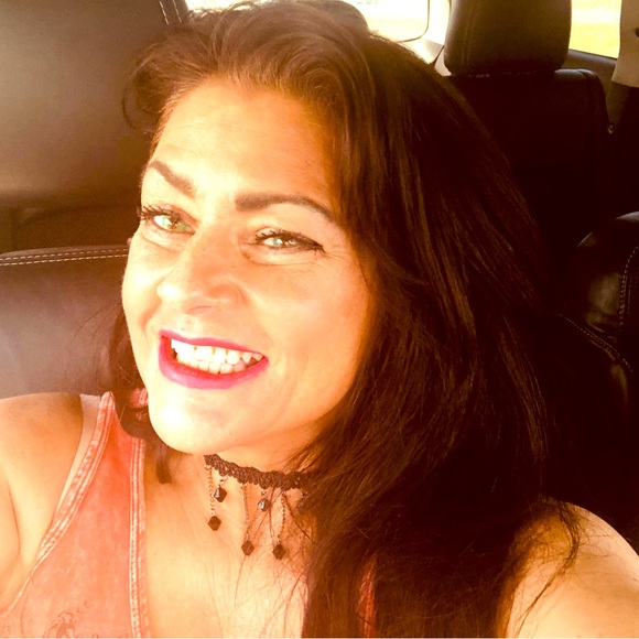 Chelle 56!“FACE IT” HYDRATE SOFTEN SOOTH LIFT TIGHTEN PRIME 7 IN 1 FACE PRIMER